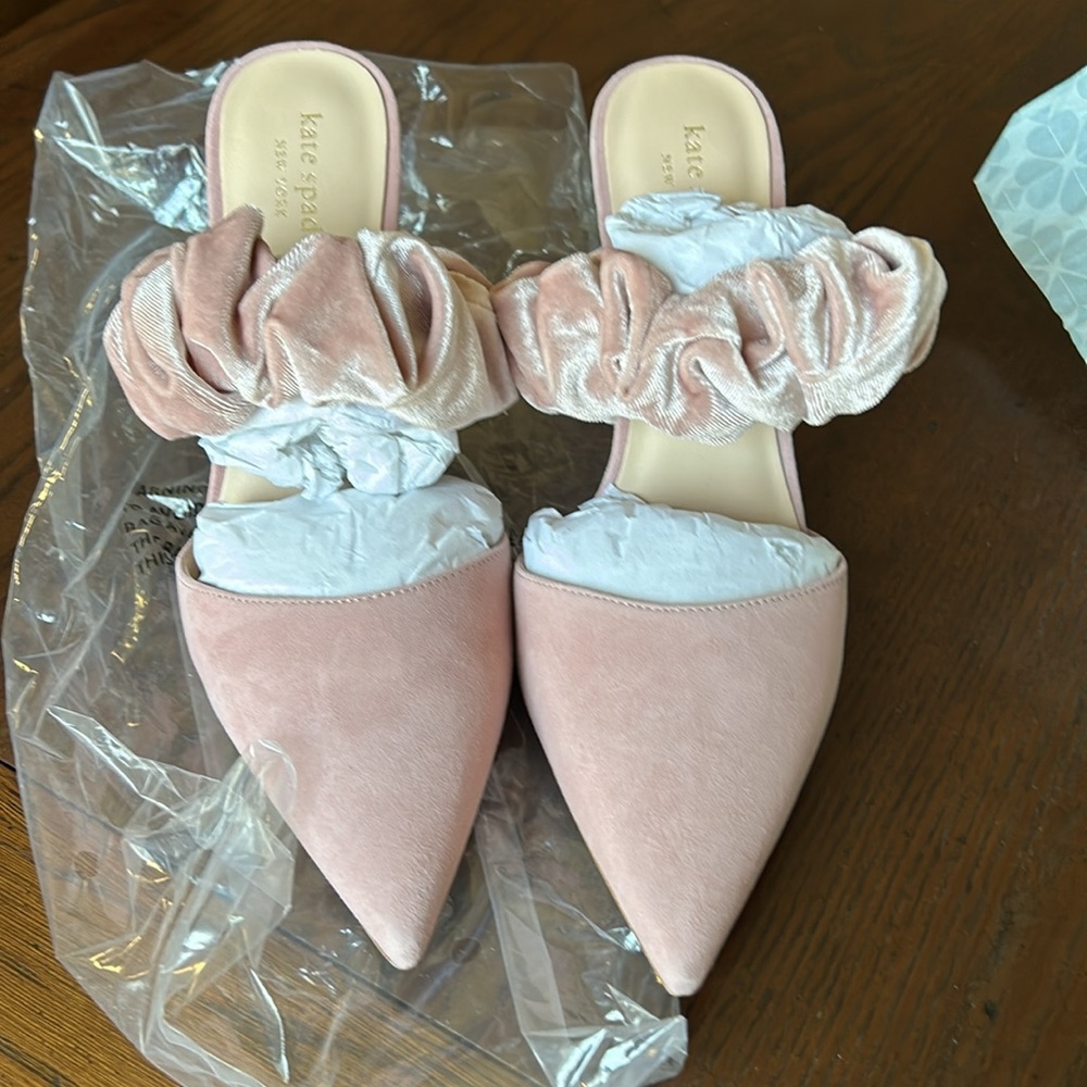 Kate Spade Vikki shoes in Blush Pink